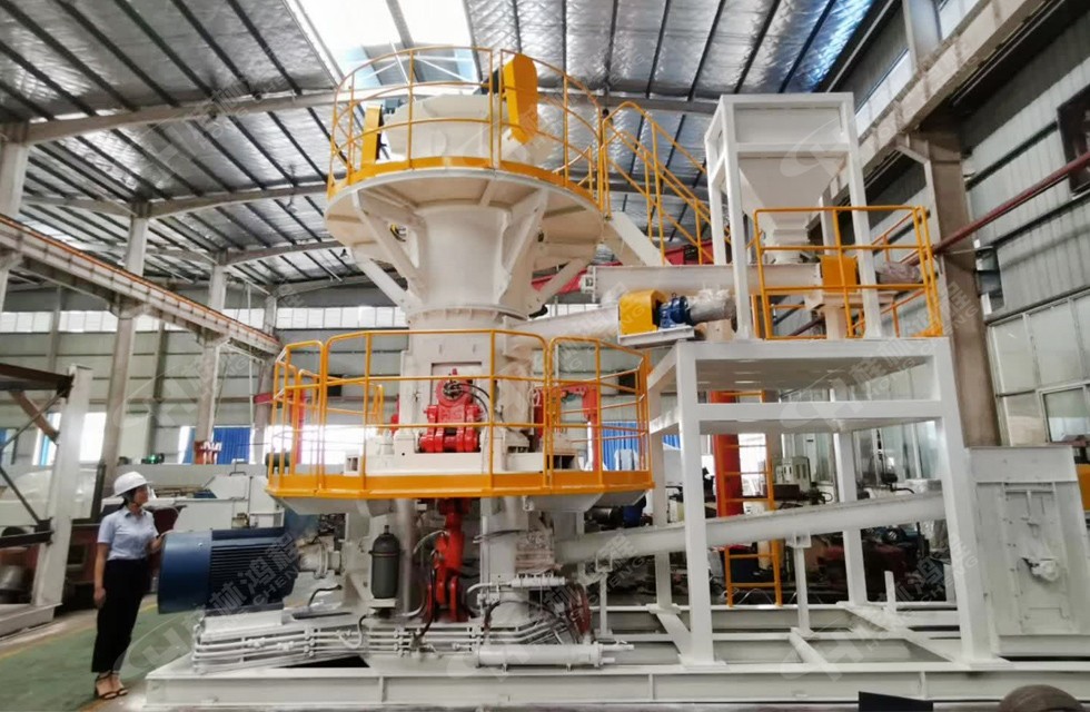 小型石頭磨粉機(jī)1000目新型機(jī):HLMX880超細(xì)立磨