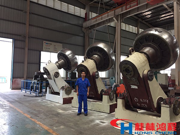 立磨 立磨技術(shù) 立式磨粉機 桂林鴻程 立磨 立磨技術(shù) 立式磨粉機 桂林鴻程