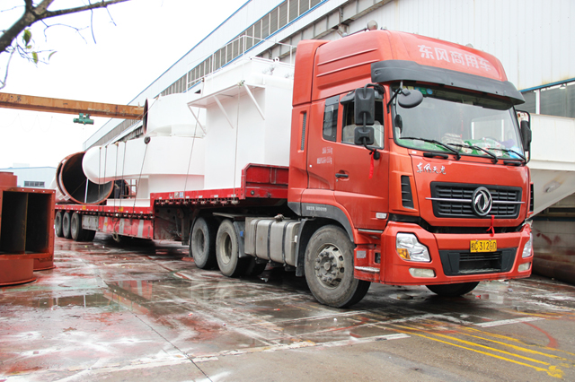 2017，桂林鴻程首臺(tái)磨粉機(jī)楊帆起航