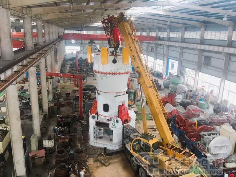 HLMX1700粉煤灰磨粉機(jī),超細(xì)立磨，立磨機(jī)，立式磨，立磨，立式磨機(jī)，粉煤立磨，磨粉機(jī)，磨煤機(jī)