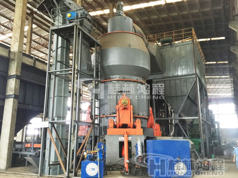 年產(chǎn)30萬噸HLM2900水泥立磨多少錢一臺？