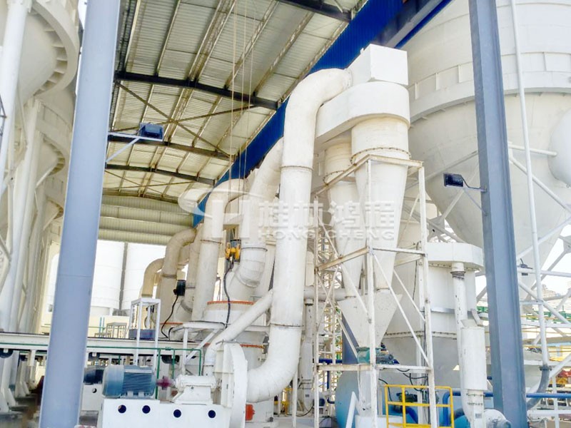 HCQ氧化鈣磨粉機(jī)生產(chǎn)線設(shè)備非洲客戶生產(chǎn)線現(xiàn)場 HCQ氧化鈣磨粉機(jī)生產(chǎn)線設(shè)備非洲客戶生產(chǎn)線現(xiàn)場