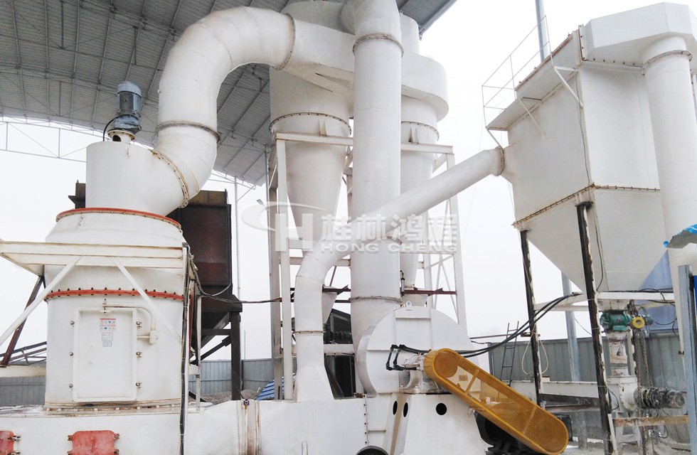 HC1900打礦石粉機(jī)器多少錢(qián)一臺(tái) 雷蒙磨粉機(jī)多少錢(qián)一臺(tái)？幾萬(wàn)到幾十萬(wàn)不等