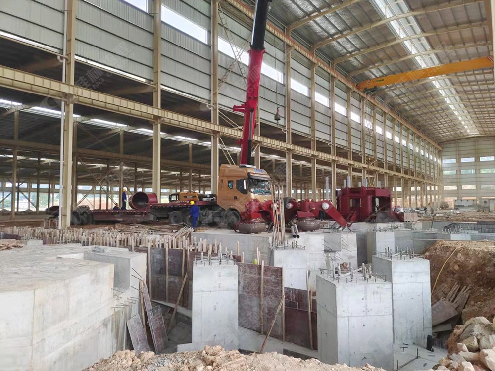 購鴻程9臺(tái)1700HLMX輥式超細(xì)立磨機(jī)！客戶信任能讓人從心底感受到掉淚的溫暖!