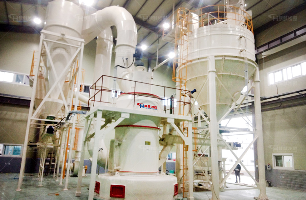 超細小蘇打磨粉設(shè)備 超細小蘇打磨粉設(shè)備